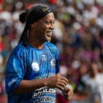 Ronaldinho er igen klar til at tørne ud.
