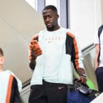 Liverpool-lejren bløder store profiler denne sommer. Efter Ibrahima Konatés overraskende exit, rykker endnu en forsvarsspiller nu videre i systemet.