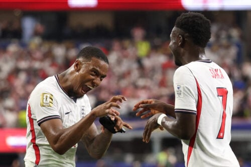 England fik en drømmestart på VM med en underholdende 4-2-sejr over Kroatien, men ikke alle spillere strålede.