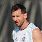 Lionel Messi fortsætter med at udbygge sin status som en af fodboldhistoriens største spillere, men hvornår slutter festen?