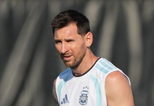 Lionel Messi fortsætter med at udbygge sin status som en af fodboldhistoriens største spillere, men hvornår slutter festen?