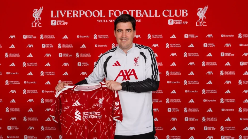Andoni Iraola er ny Liverpool-træner.