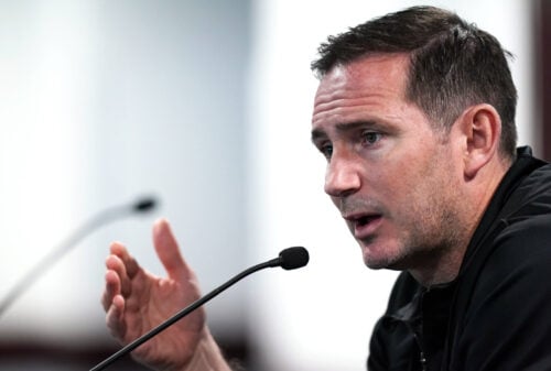 Frank Lampard er allerede i gang med at sætte sit præg på Coventrys trup frem mod klubbens comeback i Premier League.
