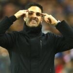 De forsvarende engelske mestre fra Arsenal har vundet en intens transferduel mod Liverpool. Det afslører The Standard således.