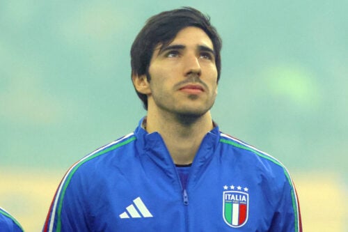 Kun én klub forhandler om Sandro Tonali lige nu.