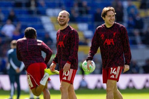 Liverpool arbejder på at styrke truppen med en stor profil, mens Juventus nu er klar til at svare igen på transfermarkedet.