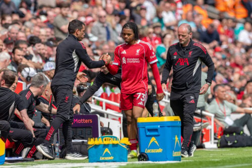 Liverpool tager afsked med trio.