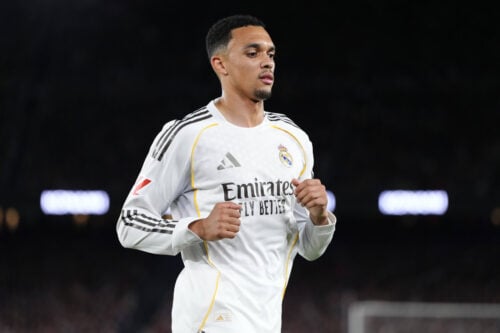 Trent Alexander-Arnold har fået en transfernyhed, som næppe vækker begejstring hos den engelske højre back.