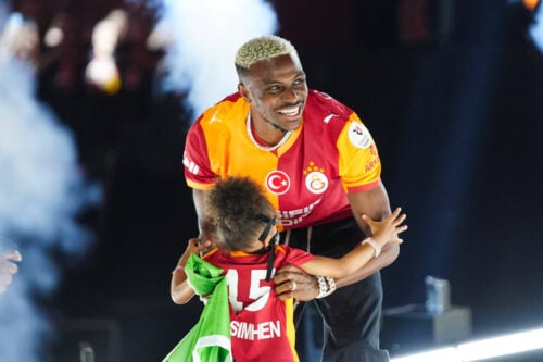 Victor Osimhen er endnu en gang i centrum for intense transferrygter, hvor et sommerskifte ikke kan udelukkes.