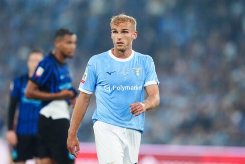 Gustav Isaksen er igen kommet i fokus i Italien, mens Lazio nu melder klar ud efter opsigtsvækkende salgsrygter.