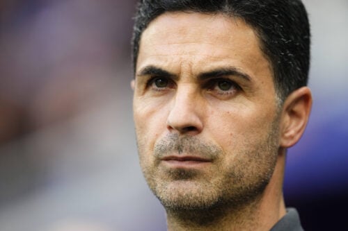 Emmanuel Petit vil gerne have hentet Nico Williams til Arsenal.