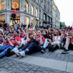 Norge sikrede sig en snæver 2-1-sejr over Elfenbenskysten, hvorfor vikingerne nu kan ro videre på deres VM-togt over Atlanten.