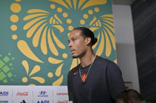 Transferspekulationerne om Liverpools Virgil van Dijk har for alvor ramt kogepunktet, men nu kommer en ny melding.