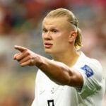 Erling Haaland fik pisset i kog hos Liverpool-stjerne.