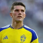 Viktor Gyökeres' VM-eventyr er slut, mens den svenske angriber også kan være på vej mod et overraskende farvel til Arsenal.