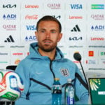 England er videre til VM-kvartfinalen efter den dramatiske 3-2-sejr over Mexico, men det bliver uden Jordan Henderson.