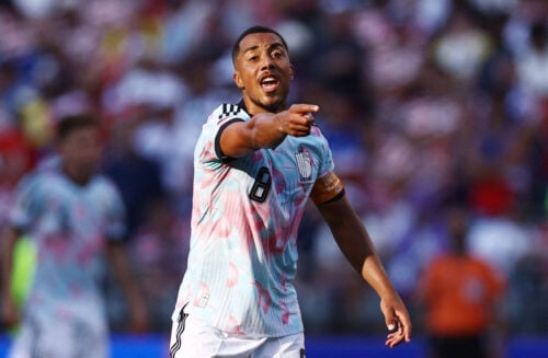Youri Tielemans modtager nu en klar advarsel.