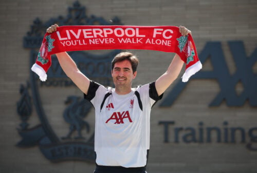 Liverpool har lukket en aftale om en ny spiller til Andoni Iraola.