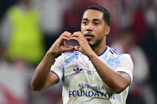 Manchester United arbejder på at hente flere spillere.