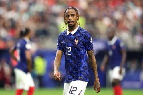 Liverpool intensiverer jagten på PSG-franskmanden Bradley Barcola, der tirsdag aften måtte forlade VM-slutrunden efter nederlaget til Spanien.