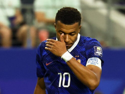 Kylian Mbappé kan snart blive vippet af tronen.