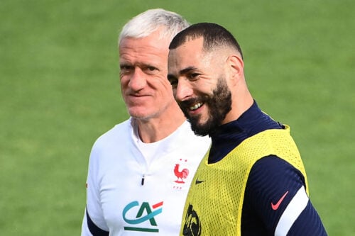 Karim Benzema har sat foden ned i forhandlingerne med Al-Hilal forud for den nye sæson, hvor han stiller et klart krav.