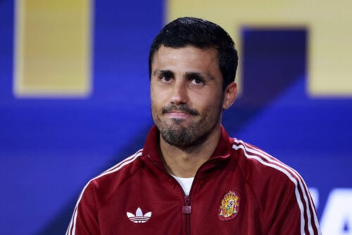 Rodri og Spanien tørner sammen med Argentina søndag klokken 21.00 i VM-finalen, hvor verdensmesterskabet er på spil.