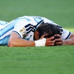 Der bliver gået hårdt til Giuliano Simeone.