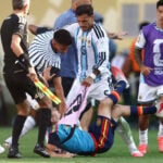Spanien kunne juble over VM-guldet efter en dramatisk 1-0-sejr over Argentina i New Jersey, mens en detalje efter kampen sprang i øjnene.