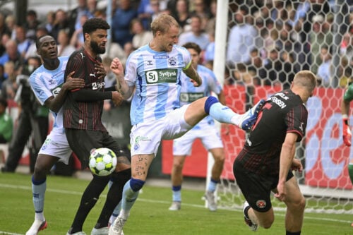 FC Midtjylland fik en sejr med hjem fra Haderslev, men opgøret mod Sønderjyske blev overskygget af et usædvanligt VAR-drama i slutfasen.