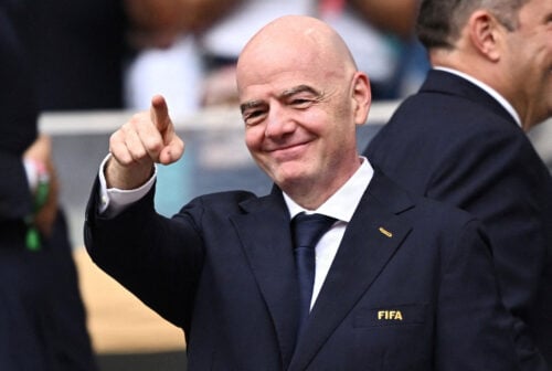 Gianni Infantino og FIFA presser DBU og Danmark.