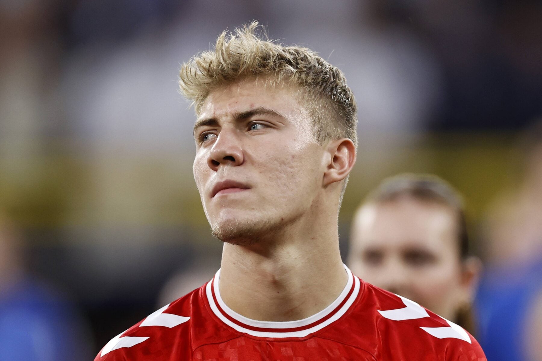 Rasmus Højlund kan få en ny konkurrent i Napoli, hvor jagten på endnu en angriber er blevet intensiveret kort før transferdeadline.