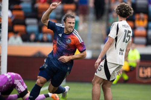 Et comeback til dansk fodbold kan være under opsejling for Erik Sviatchenko. Danskeren er på blokken hos flere Superliga-klubber.