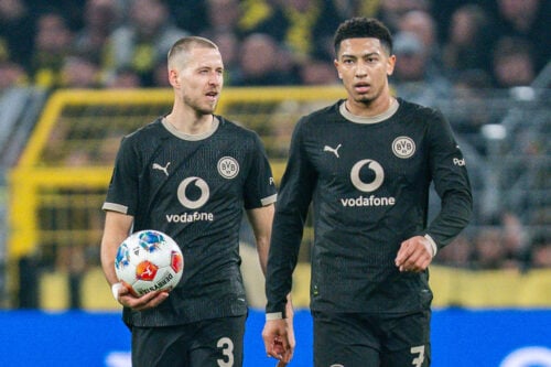 Manchester United er klar med en lukrativ kontrakt.
