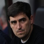 Liverpool vil hente Ezri Konsa.