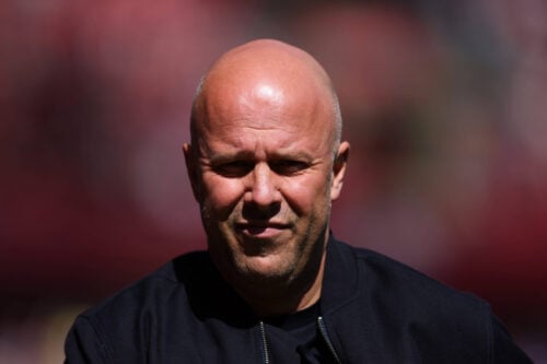 Arne Slot er tæt på et overraskende comeback.