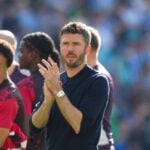 Manchester United fortsætter arbejdet med at forstærke midtbanen, hvor et velkendt navn igen er kommet øverst på ønskelisten.