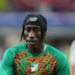 Liverpools jagt på Bradley Barcola kan have fået et afgørende skub. Den store årsag er udviklingen omkring RB Leipzig-stjernen Yan Diomandé.