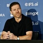 Chelsea er tæt på at sikre sig en af sommerens største handler, der kommer totalt ud af det blå. Det sender chokbølger gennem Arsenal.