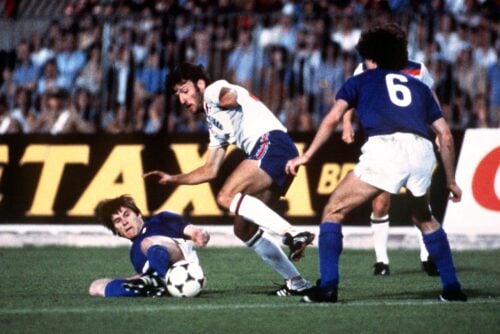 Garry Birtles fylder 70 år i dag. Hans karrieres højdepunkter var associeret med én klub: Nottingham Forest. Her er portrættet.