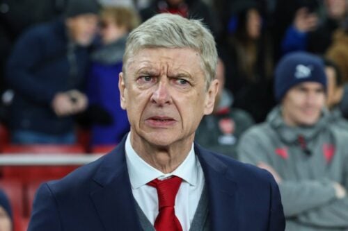 Ifølge Arsène Wenger er der kun ét hold, der kan stoppe Frankrig fra at snuppe VM-guldet.