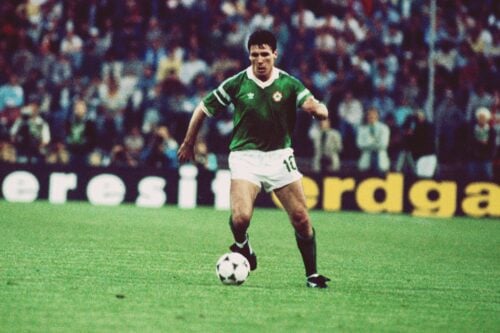 Den irske målmaskine Frank Stapleton fylder 70 år. Targetmanden bombede for Arsenal, inden han overraskende skiftede til Manchester United.