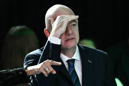 Gianni Infantino og FIFA kan droppe dyr turnering.