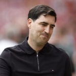 Ronald Araujo er på vej til Liverpool.
