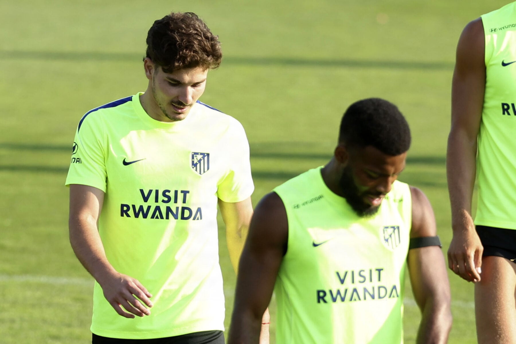 Julián Álvarez er fortsat et af de helt store navne på Arsenals ønskeliste, men vejen til den argentinske angriber bliver stadig mere kompliceret.