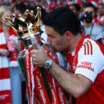 Mikel Arteta og Arsenal bytter rundt.