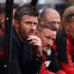 Manchester United har fået alt andet end den start på sæsonen, som Michael Carrick havde håbet på. Nu reagerer den engelske cheftræner.