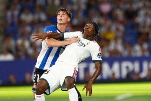 Real Madrid skal i aften klokken 21.00 forsøge at bygge videre på sæsonstarten, når Real Sociedad gæster Santiago Bernabéu.