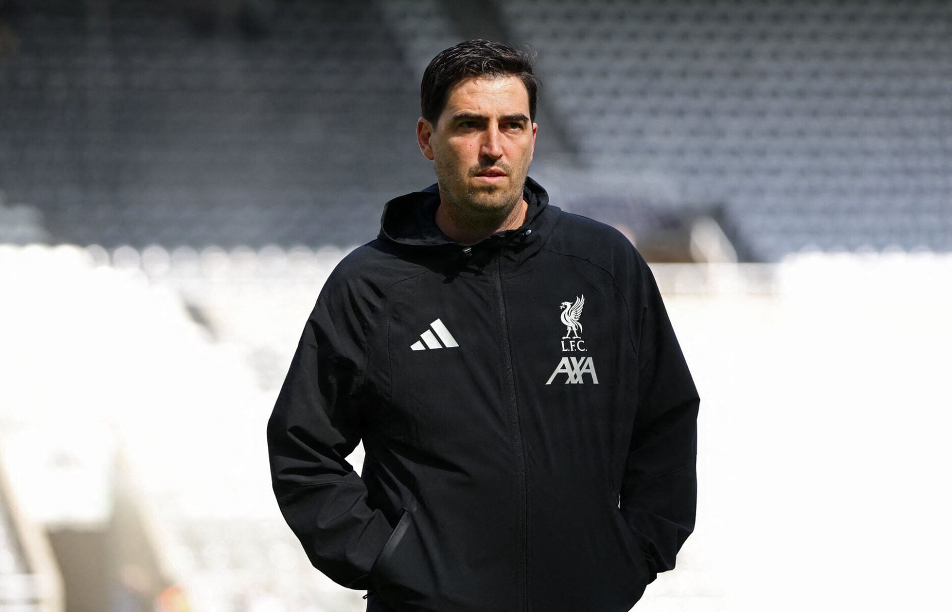 Andoni Iraola er i gang med at planlægge to-tre store indkøb til Liverpool.
