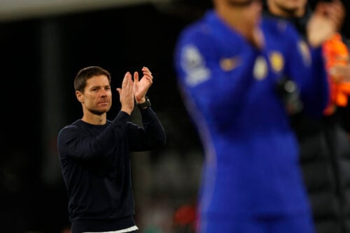 Liam Delap har fået sin fremtid på plads efter en skuffende sæson i Chelsea, hvor Xabi Alonso heller ikke så englænderens vej.